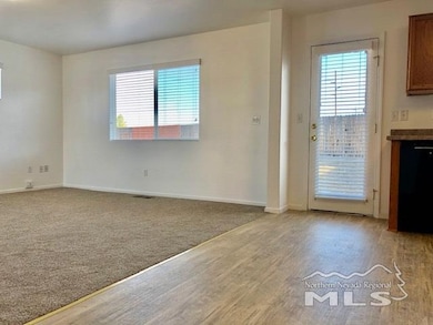 8650 Umber Sky Ct, Reno, NV 89506 - photo 4