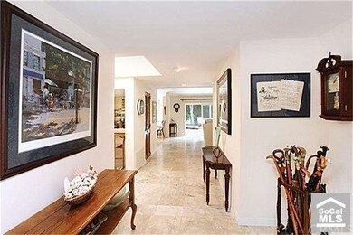 Hall way to entry door