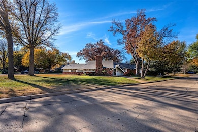 2116 NW 59th Cir, Oklahoma City, OK 73112 - photo 5