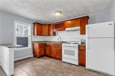 871 Manton Ave unit 1, Providence, RI 02909 - photo 4