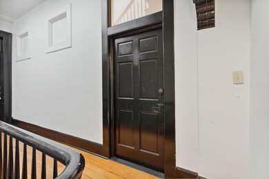 105 Bull Street B