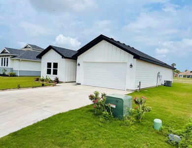 113 Torrey Pines Rd, Laguna Vista, TX 78578 - photo 4