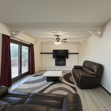 3674 Forge Dr, Troy, MI 48083 - photo 7