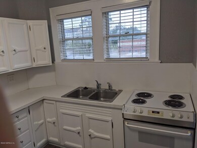 1253 Mcduff Ave S, Jacksonville, FL 32205 - photo 6