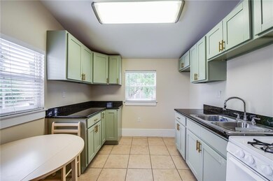 Kitchen 1