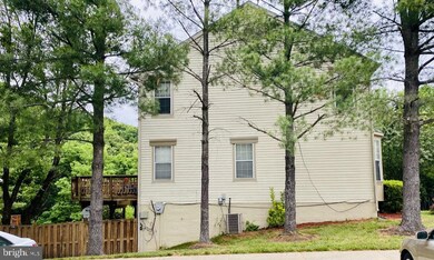 10600 Fitzgibbon Ct, Bowie, MD 20721 - photo 2