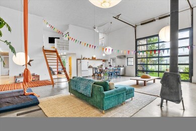 115 E Hill Rd, Richmond, VT 05477 - photo 5