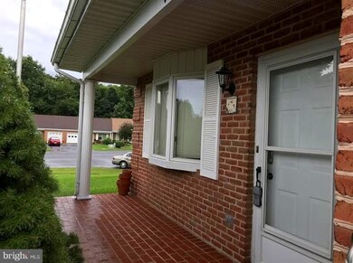 18015 Par Three Dr, Hagerstown, MD 21740 - photo 3