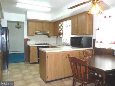 143 Hickory Corner Rd, East Windsor, NJ 08520 - photo 6