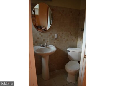 1328 N 29th St, Philadelphia, PA 19121 - photo 4