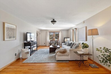 69 Streeter Rd, Fiskdale, MA 01518 - photo 5