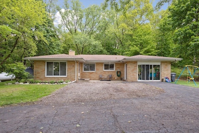 5245 Puetz Rd