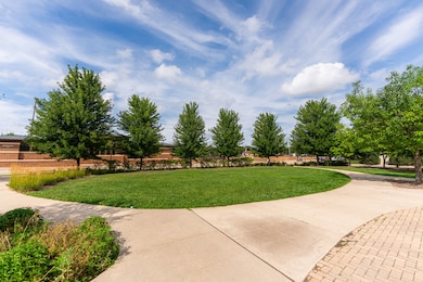 119 E Railroad Ave, Bartlett, IL 60103 - photo 3