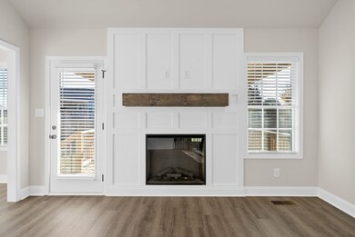 1262 Elizabeth Ln, Clarksville, TN 37042 - photo 6