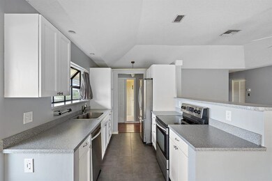 004-108HalfMoonCircle-Jupiter-FL-small