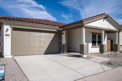 SV Lot #28 EXTERIOR Front (1)