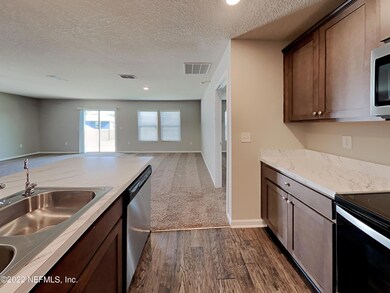 2475 Beachview Dr, Jacksonville, FL 32218 - photo 5