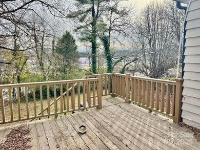 1003 Pennton Ave SW, Lenoir, NC 28645 - photo 3