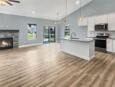 1823 Wellington Ln, Maryville, IL 62062 - photo 5