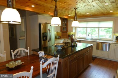 145 Cielo Ln, Berkeley Springs, WV 25411 - photo 4