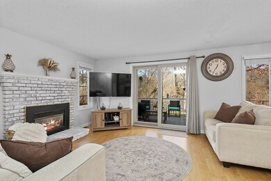 3 Strathmore Shire unit A, Uxbridge, MA 01569 - photo 3