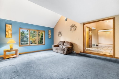 417 Birchbark Dr, Hanson, MA 02341 - photo 6