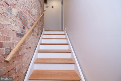 2527 Saint Paul St unit 2C, Baltimore, MD 21218 - photo 6