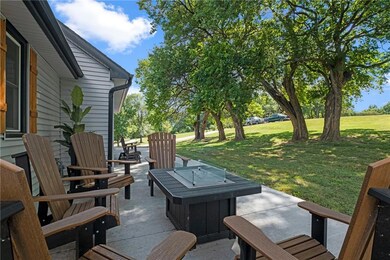 131 Rock Creek Loop, Lansing, KS 66043 - photo 4