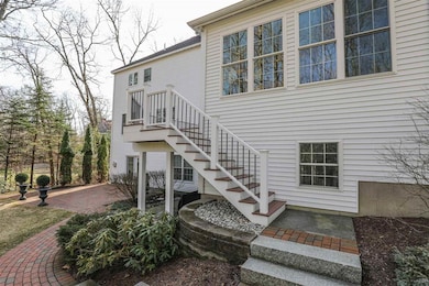 8 Dublin Ct, Bedford, NH 03110 - photo 7