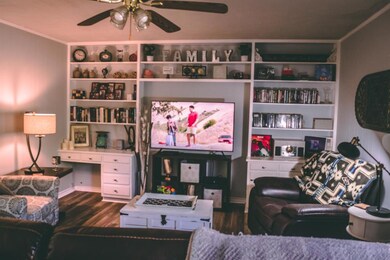 7421 Walling Ln, Dallas, TX 75231 - photo 5