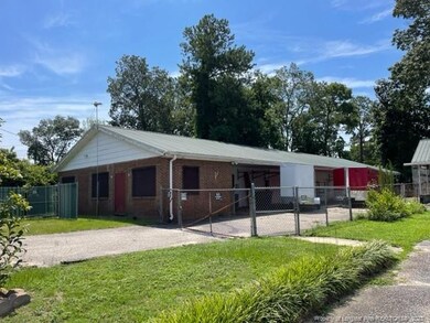 3811 E Shepard St, Fayetteville, NC 28304 - photo 6