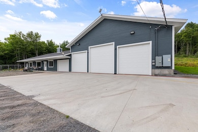 60 Deer Crossing Way, Errol, NH 03579 - photo 2