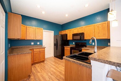 12383 NE 48th Loop, Oxford, FL 34484 - photo 6