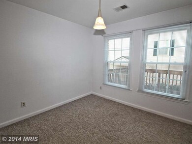 12586 Kempston Ln unit 8-82, Woodbridge, VA 22192 - photo 7