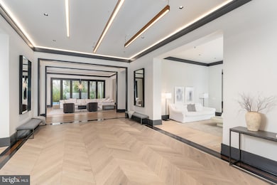 1020 Langley Hill Dr, McLean, VA 22101 - photo 4