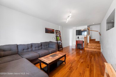 249 Norway Ave, Staten Island, NY 10305 - photo 3