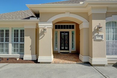 1701 Sandy Lake Dr, Friendswood, TX 77546 - photo 2