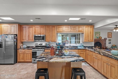 4040 E Camino de La Bajada, Tucson, AZ 85718 - photo 4