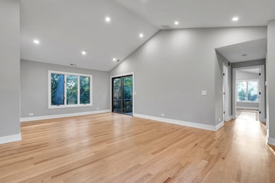 1145 Lacebark Ct, Darien, IL 60561 - photo 6