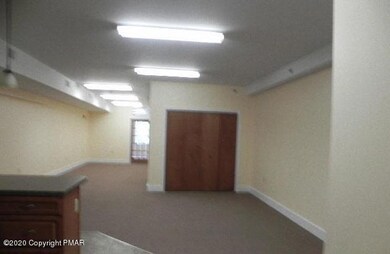 630 Main St unit 3RD Floor, Stroudsburg, PA 18360 - photo 6