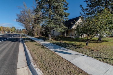 902 4th St NE, Little Falls, MN 56345 - photo 6