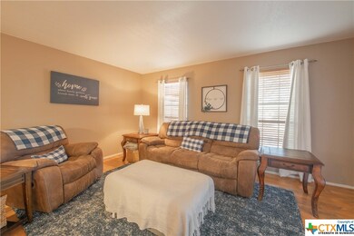 406 Jessica Cir, Copperas Cove, TX 76522 - photo 6