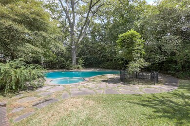 816 Bunker Hill Rd, Houston, TX 77024 - photo 7
