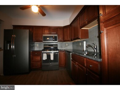 220 Wyndham Place, Trenton, NJ 08691 - photo 3
