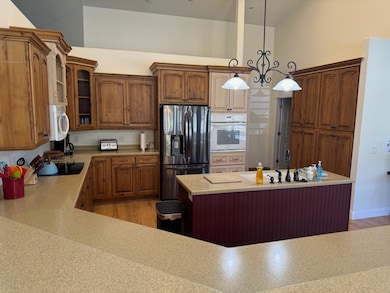 47 W 400 S, Parowan, UT 84761 - photo 4