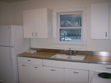 1539 West St, Honesdale, PA 18431 - photo 3