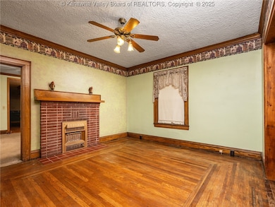 1229 Payne Ave, Dunbar, WV 25064 - photo 4