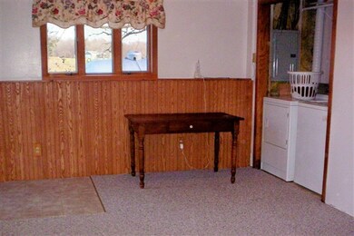 W965 Elmer Rd, Brooklyn, WI 53521 - photo 6