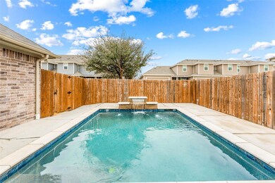 1114 Avendale Dr, Weatherford, TX 76086 - photo 2