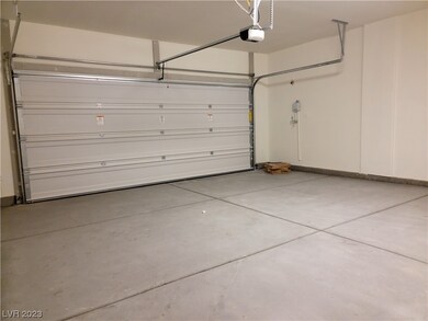 8962 Lucky Crest St, Enterprise, NV 89113 - photo 6